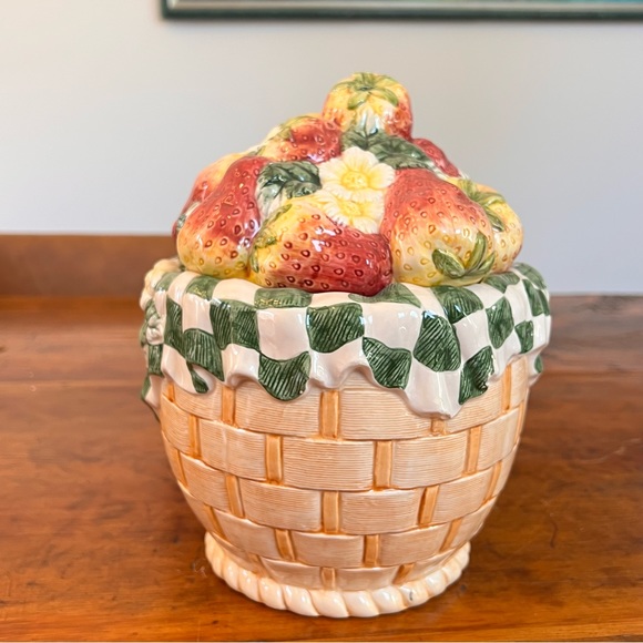 Kitchen Vintage Ceramic Strawberry Basket Cookie Jar Poshmark